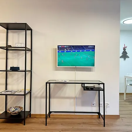 Alpin-schick, 39m2, & Sport, Mit Pool - Sk213 Appartement *